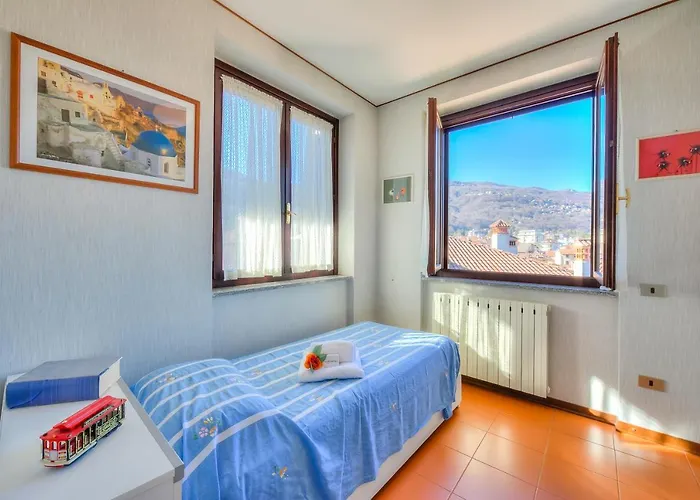 Laura's Cozy Center - Happy Lejlighed Stresa